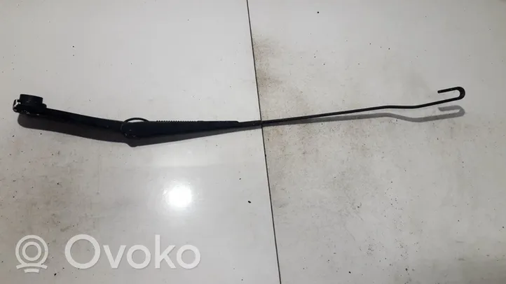 Chrysler Sebring (JS) Front wiper blade arm 4032