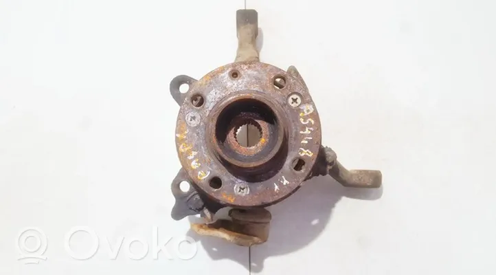 Volkswagen PASSAT B3 Front wheel hub 