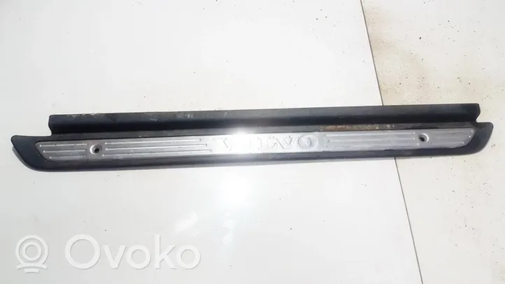 Volvo S40, V40 Priekinio slenksčio apdaila (vidinė) 30818426