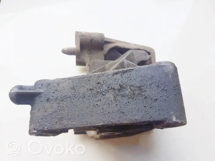 Opel Vectra B Supporto di montaggio del motore 90496729