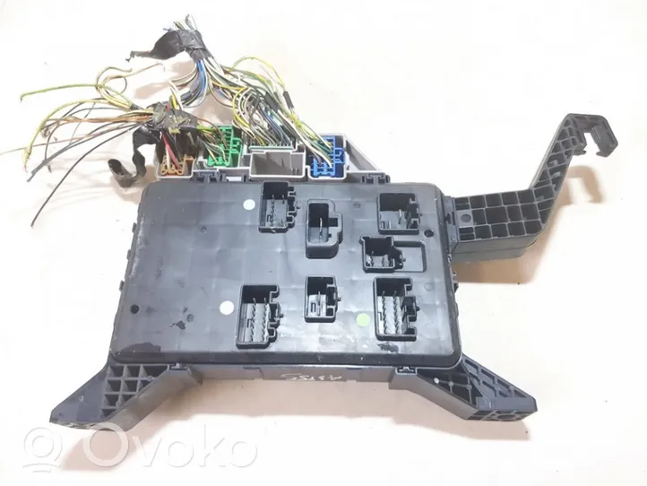 Ford Mondeo Mk III Fuse box set 1s7t14a073ae