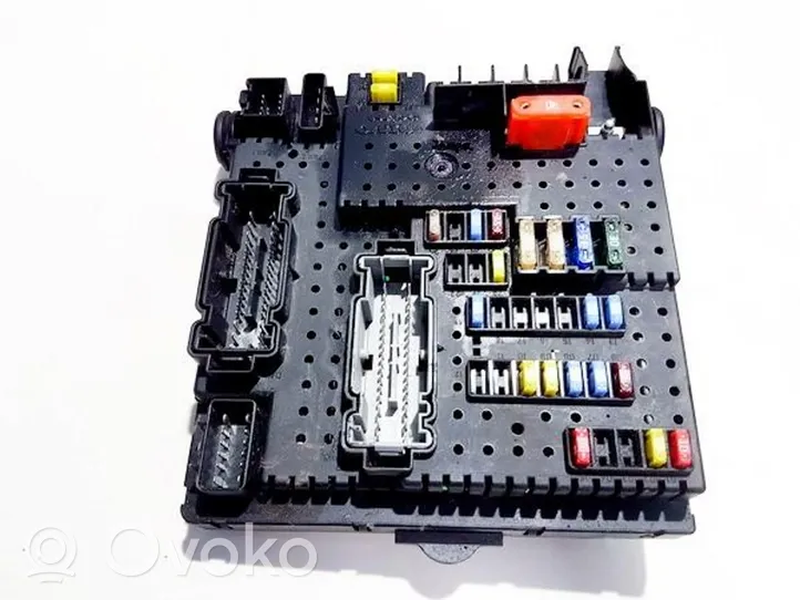 Volvo XC90 Comfort/convenience module 28080156