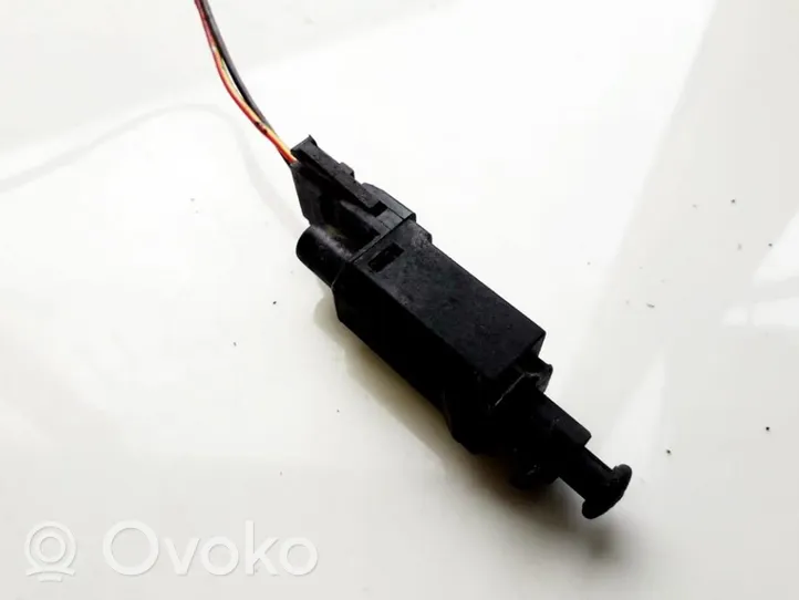 Volkswagen PASSAT B3 Brake pedal sensor switch 191945515