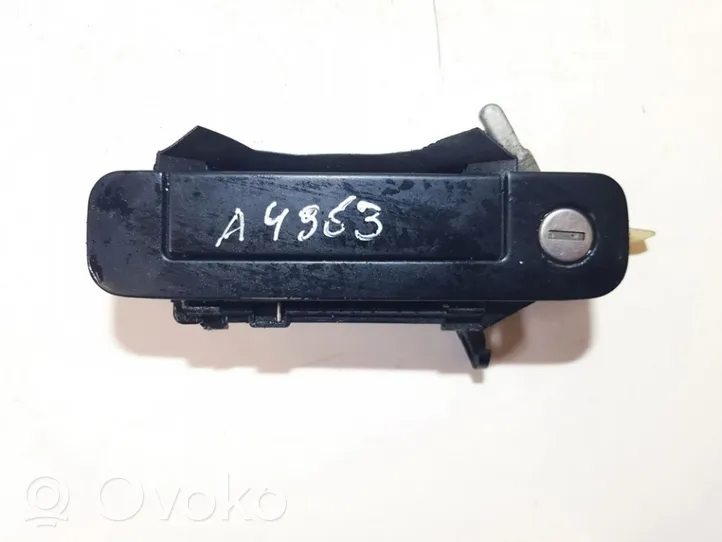 Audi 80 90 S2 B4 Klamka zewnętrzna drzwi 4a0837206