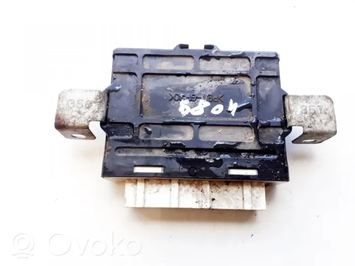 Mitsubishi Pajero Gearbox control unit/module mr528637