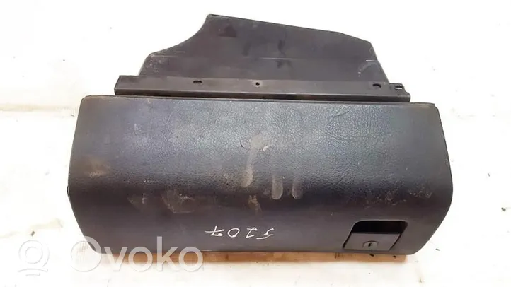 Volkswagen PASSAT B3 Handschuhfach 357857101