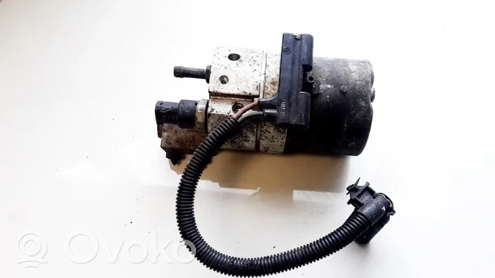 Audi A6 S6 C5 4B Avattavan katon hydraulipumppu 0130108074