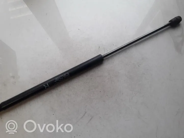 Volvo XC90 Tailgate/trunk strut/damper 5802A008