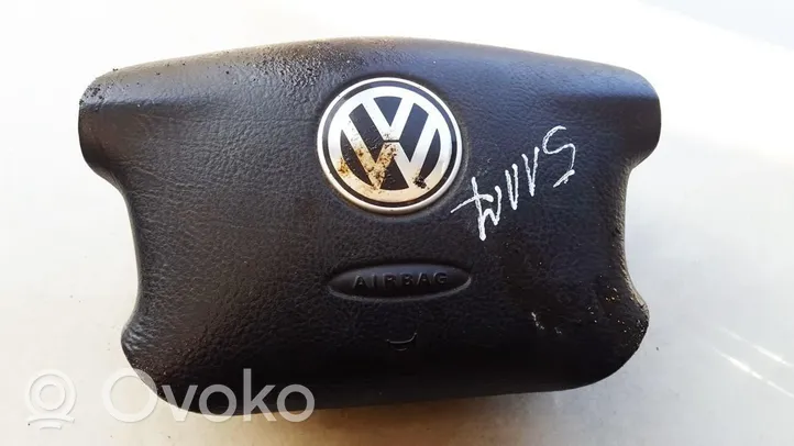 Volkswagen PASSAT B5 Poduszka powietrzna Airbag kierownicy 3b0880201am