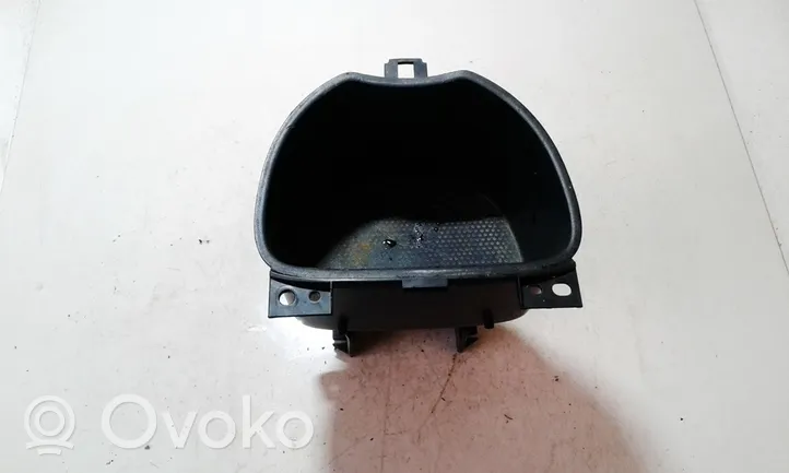 Nissan Juke I F15 Muu sisätilojen osa 9692400A52