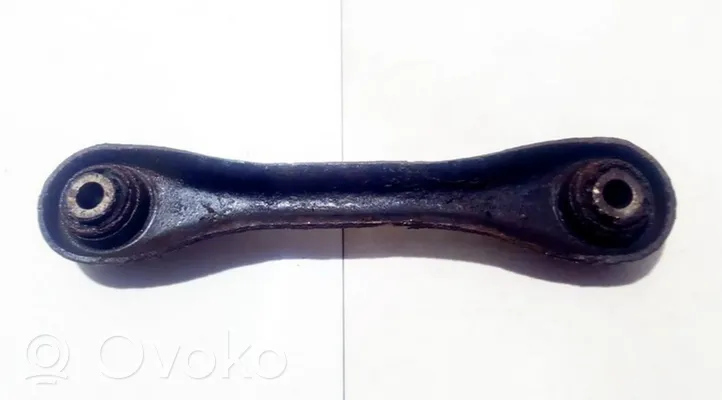Volvo C30 Taka-ylätukivarren haarukkavipu 