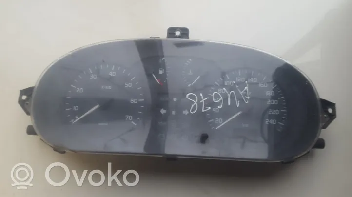 Renault Scenic I Speedometer (instrument cluster) 7700427896