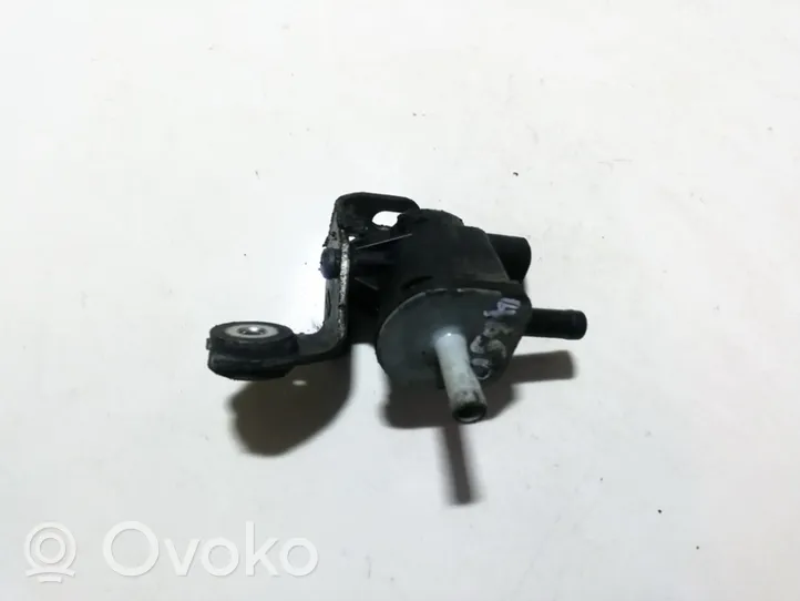 Toyota Auris 150 Turboahtimen magneettiventtiili 9091012276