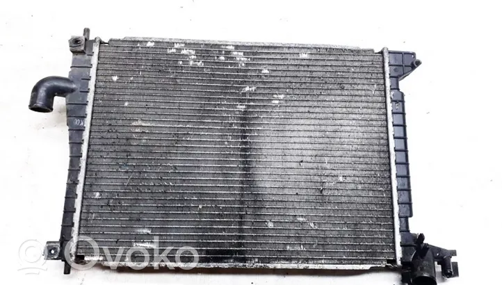 Opel Vectra B Coolant radiator 