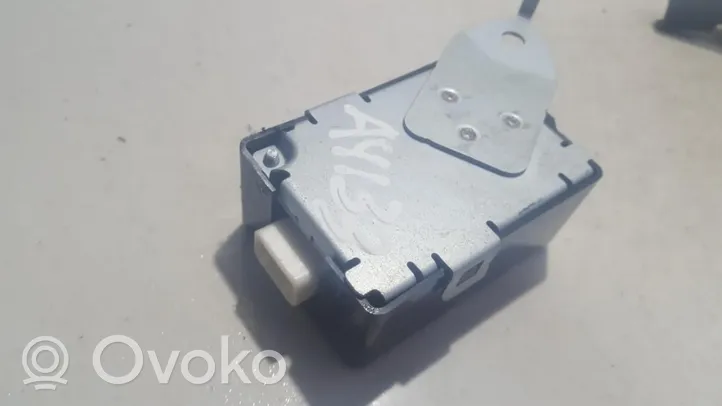 Toyota RAV 4 (XA30) Durų elektronikos valdymo blokas 8974042020