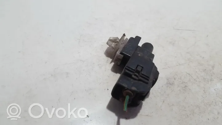 Toyota Avensis Verso Sensor de temperatura interna/externa 0775005191