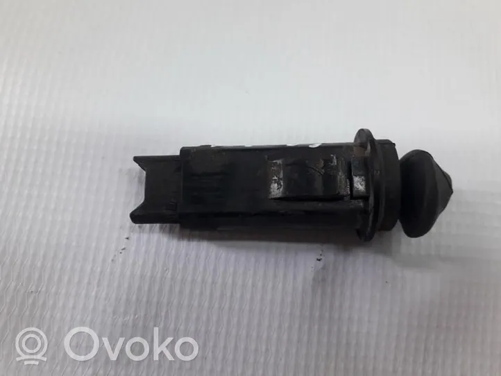 Toyota RAV 4 (XA20) Sensore di allarme cofano 3204a29