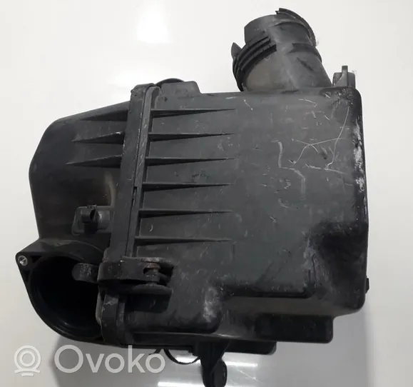 KIA Ceed Scatola del filtro dell’aria 281002h200