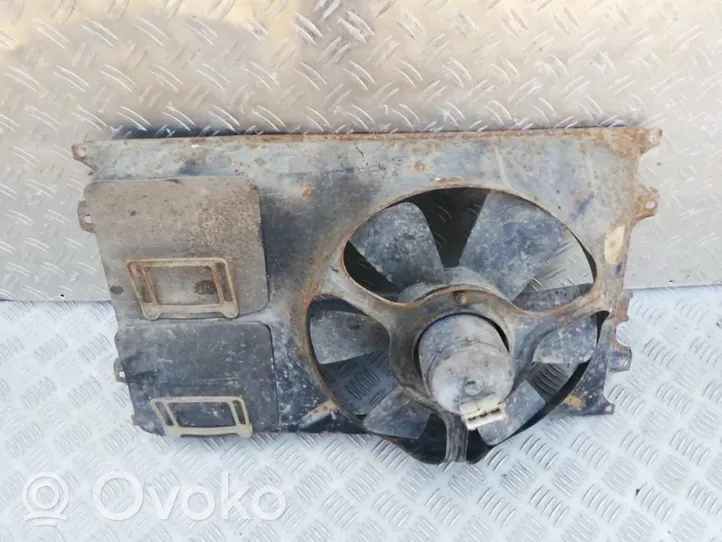 Volkswagen Golf II Convogliatore ventilatore raffreddamento del radiatore 191959455