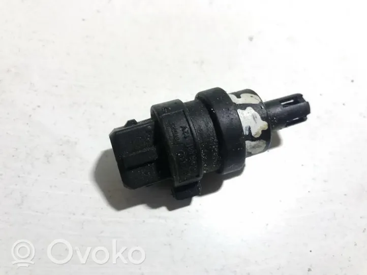 Audi A4 S4 B5 8D Sensore della temperatura dell’aria aspirata 028906081