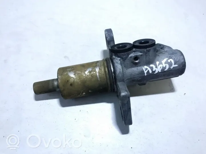 Audi A4 S4 B6 8E 8H Master brake cylinder 