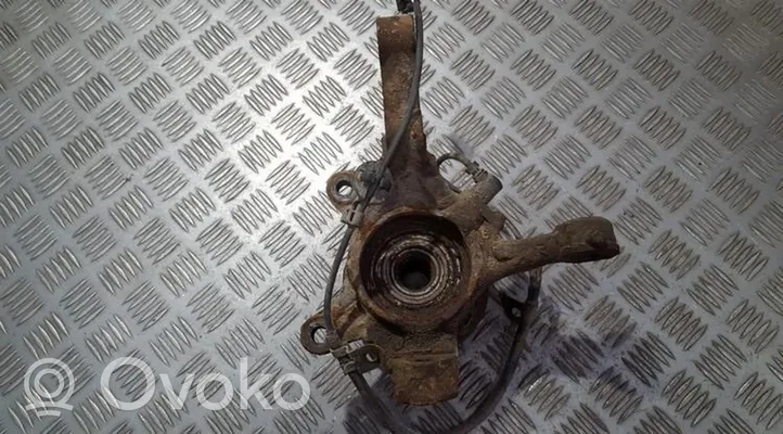 Toyota Yaris Verso Front wheel hub 