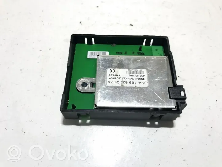 Mercedes-Benz A W169 Antenas vadības bloks a1698200475