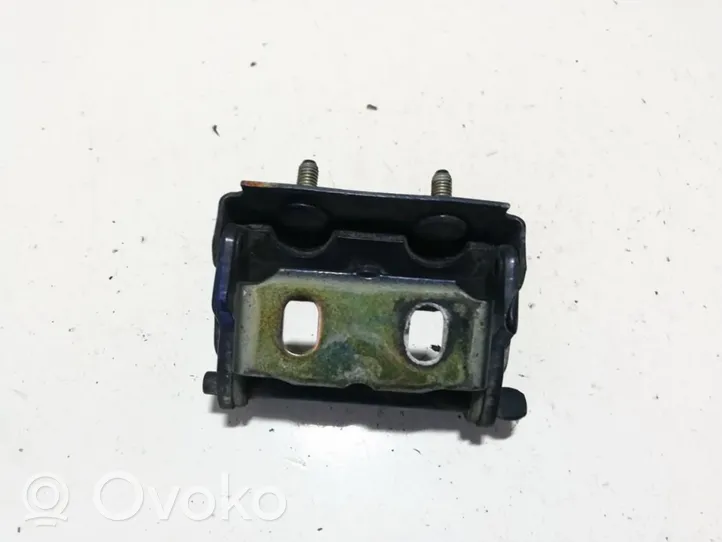 Ford Focus Tailgate/trunk/boot hinge 