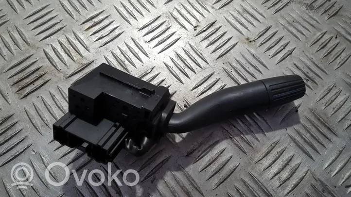 Honda CR-V Wiper control stalk m18634