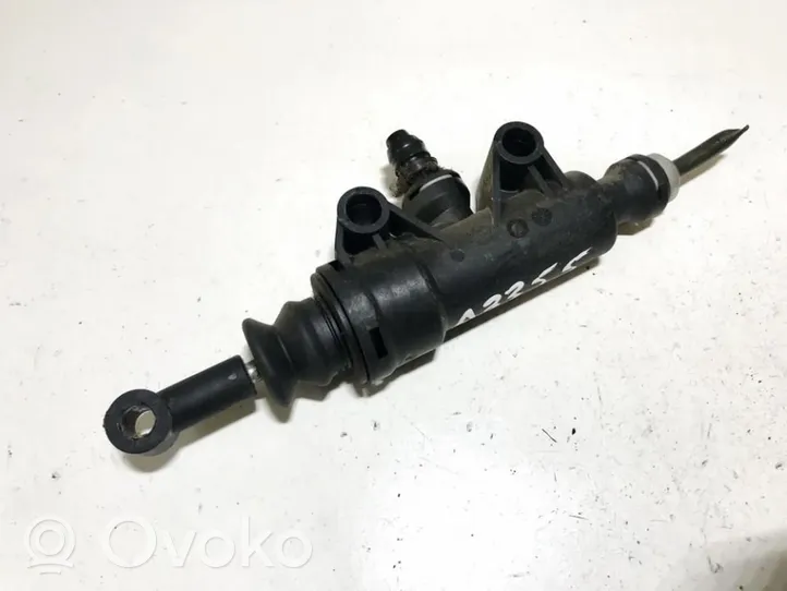 Mercedes-Benz CLK A209 C209 Główny cylinder sprzęgła a2032900212