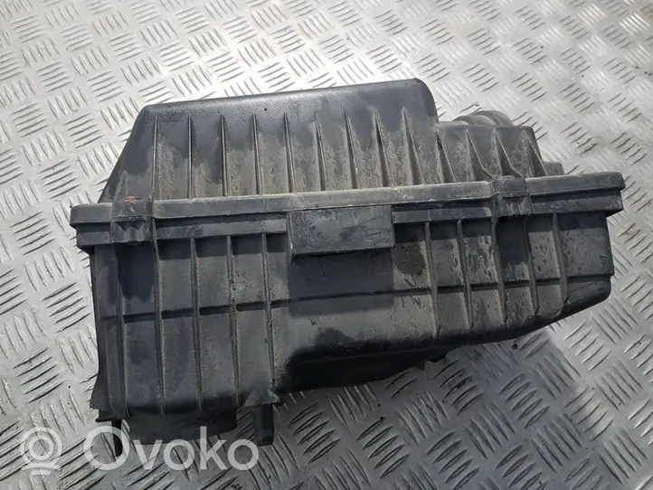 Peugeot 406 Boîtier de filtre à air 9629899480