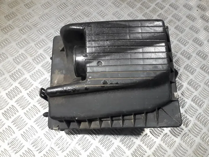 Opel Astra G Scatola del filtro dell’aria 09531002