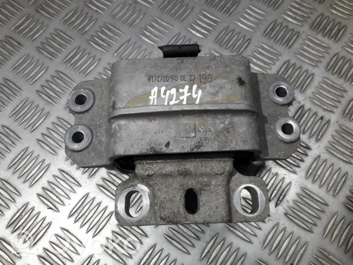 Seat Altea XL Soporte de montaje del motor 1K0199555