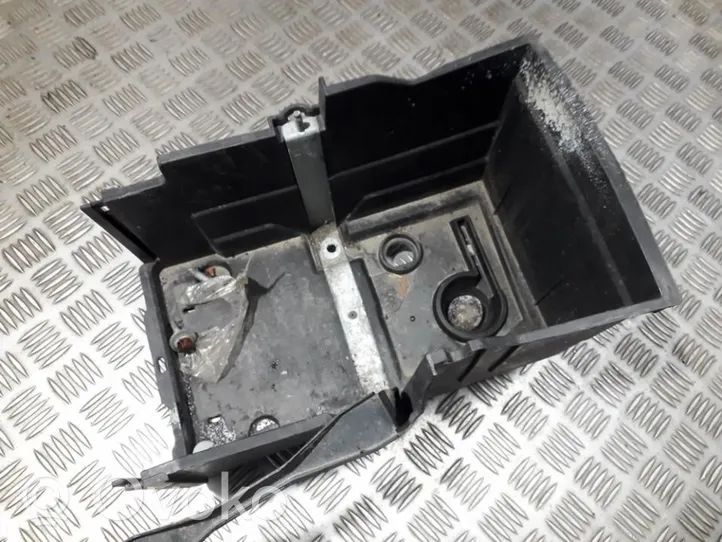 Ford Focus Vassoio scatola della batteria 4m5110723bc