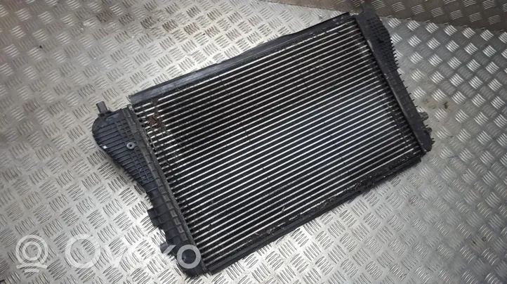 Volkswagen Golf Plus Radiatore intercooler 1K0145803E