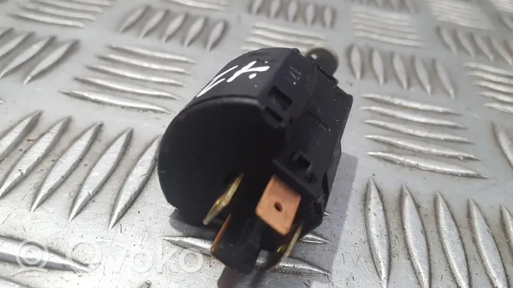 Opel Astra G Bremzes pedāļa sensors 09132299