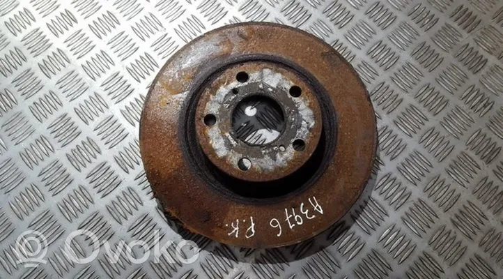 Toyota Corolla Verso AR10 Disque de frein avant 