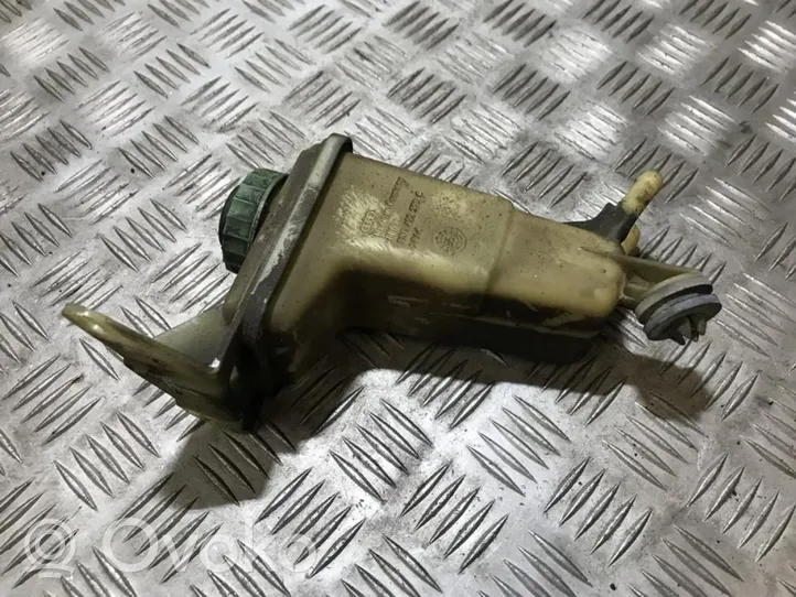 Audi A4 S4 B5 8D Serbatoio/vaschetta del liquido del servosterzo 8d0422373c