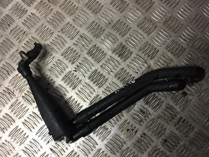 Audi A6 S6 C4 4A Breather hose/pipe 046103237