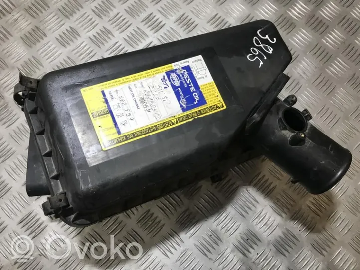 Toyota Avensis T220 Ilmansuodattimen kotelo 1770127140