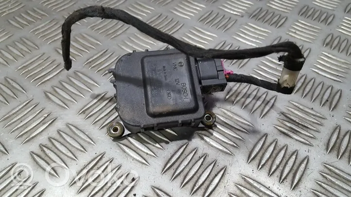 Audi A4 S4 B5 8D Motorino attuatore aria 0132801214