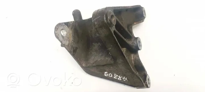 Opel Insignia A Engine mounting bracket 13228285