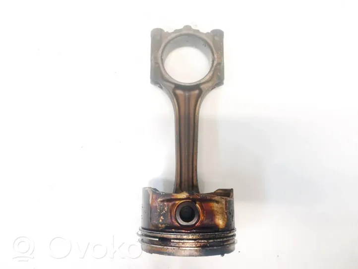 Volkswagen Golf IV Piston with connecting rod 