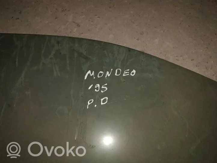 Ford Mondeo MK I Szyba drzwi przednich 