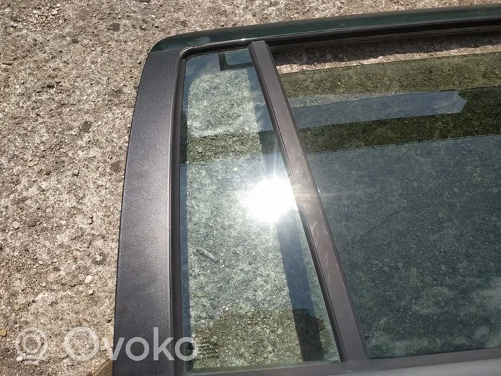 Opel Zafira A Rear vent window glass 