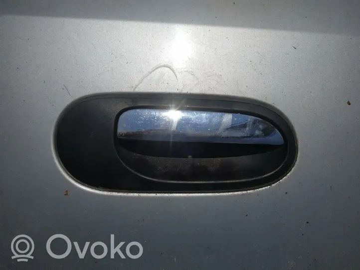 Nissan Almera Tino Etuoven ulkokahva 