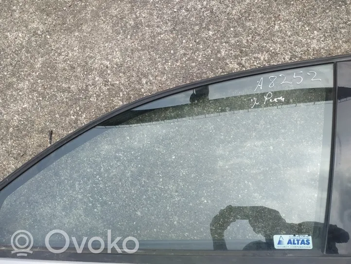 Volkswagen PASSAT B5 Front door window glass four-door 