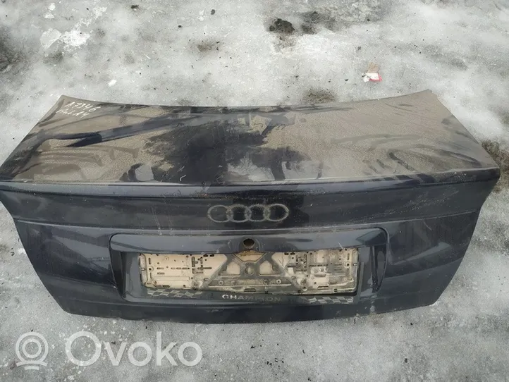 Audi A4 S4 B5 8D Aizmugurējais pārsegs (bagāžnieks) melynas