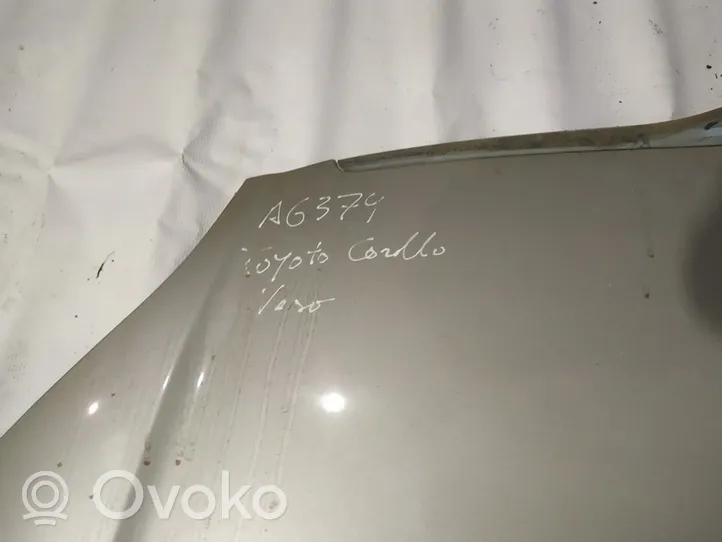 Toyota Corolla Verso E121 Pokrywa przednia / Maska silnika pilkas