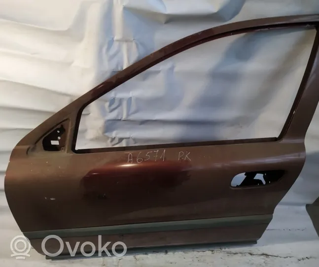 Volvo S60 Front door raudonos